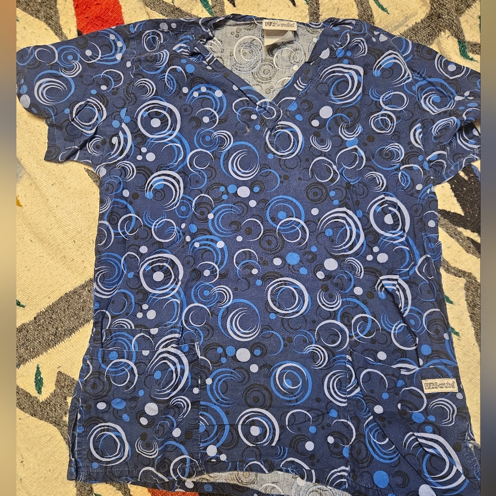 Women's Medical Scrub Top Large